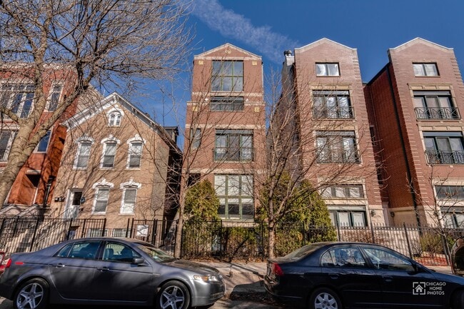 Photo - 869 N Paulina St Unit 3