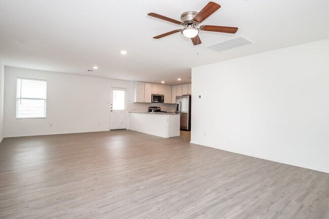 Photo - 6626 Morgan Cp