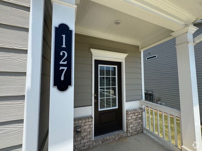 Building Photo - 127 Sawgrass Dr Rental
