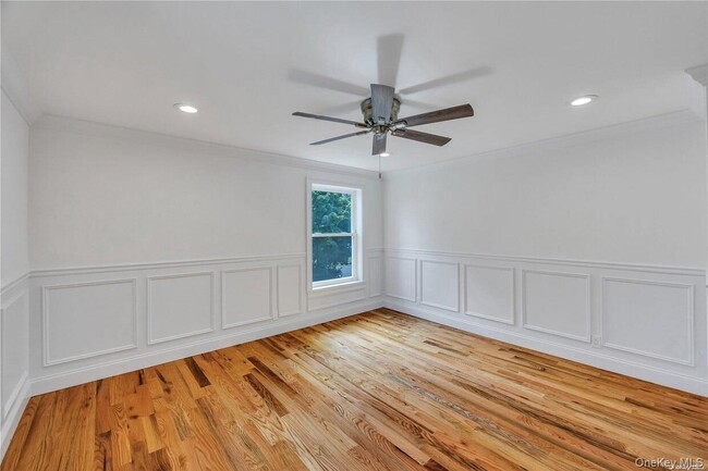 Photo - 177 Waverly Ave Unit Second Floor