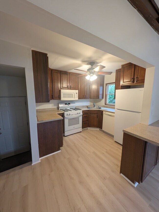 107 Merritt Ave