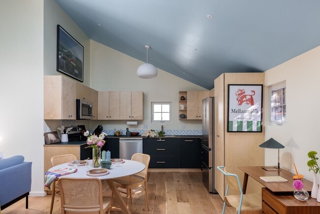 Photo - Ojai Mountain Hideaway!