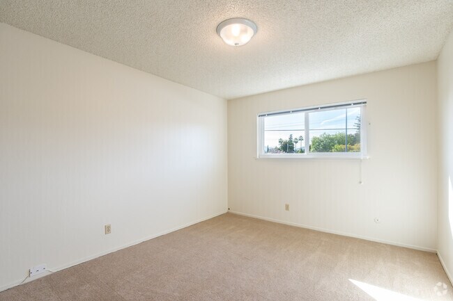 1BR, 1BA - One Bedroom