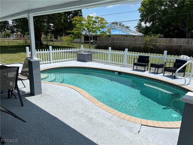 Photo - 1333 SE 8th Ave