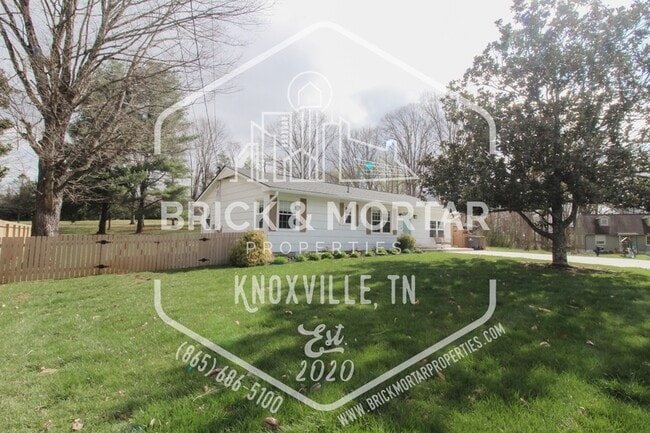 Photo - 1416 Myart Ln