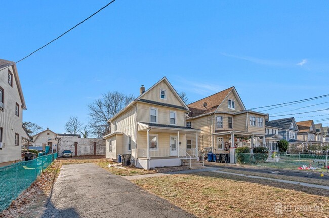 Photo - 350 Bergen St