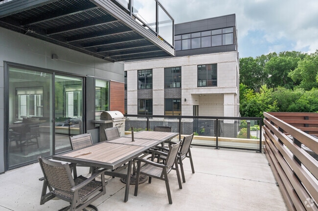 2BR, 2BA - 2,237SF - Patio