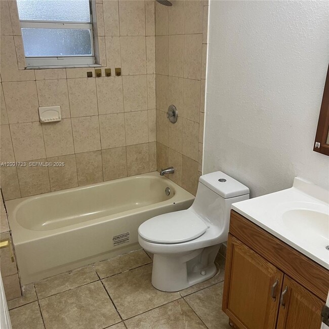 Photo - 11896 SW 224th St