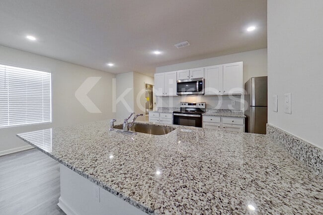 Photo - 329 Ironwood Ct
