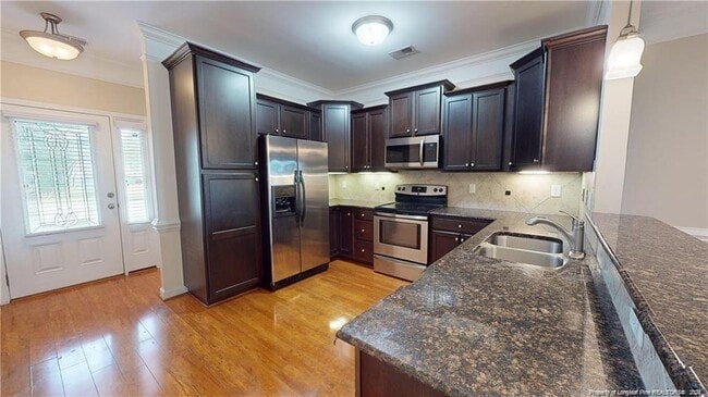 Photo - 1319 Braybrooke Pl