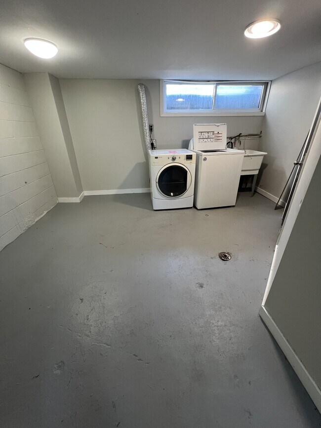 Photo - 505 Kathleen Ave