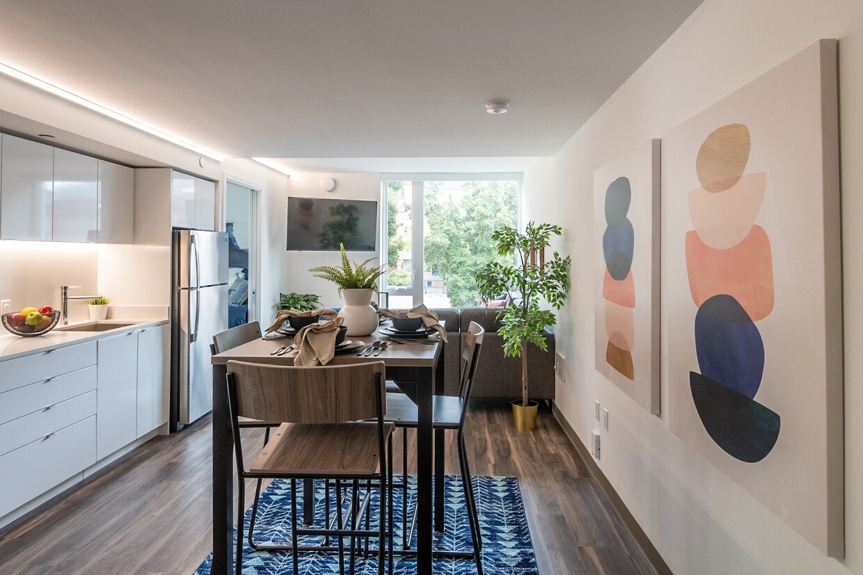 Photo - The Durant (new) Apartments