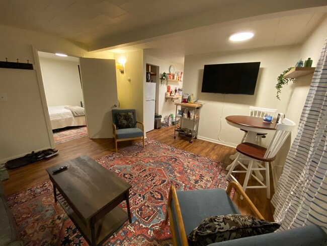 Building Photo - 98 Grant St Unit 98 Grant Street