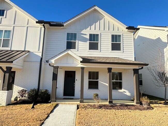 Robinson Rowhouses unit with 2 car garage! - Robinson Rowhouses unit with 2 car garage!