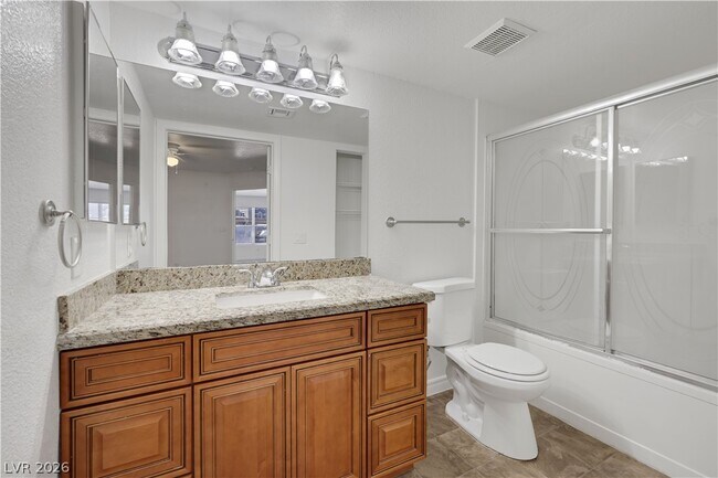 Photo - 5055 W Hacienda Ave Unidad 1024