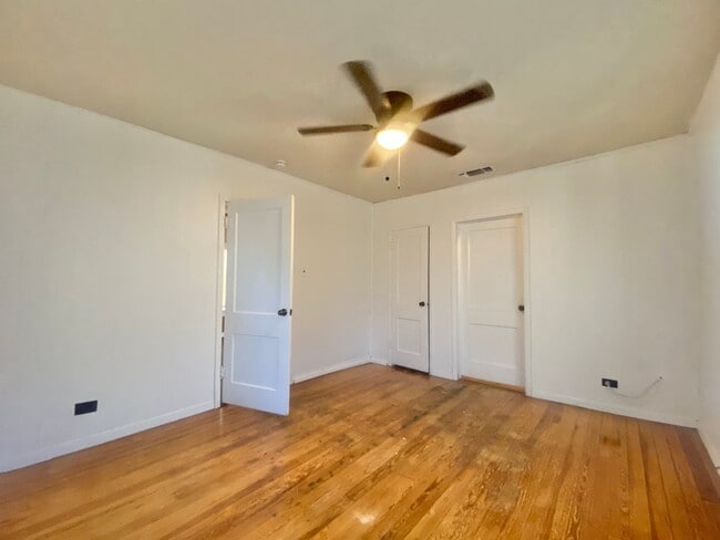 Photo - 720 S 11th St