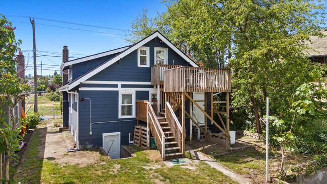 Photo - 4716 7th Ave NE