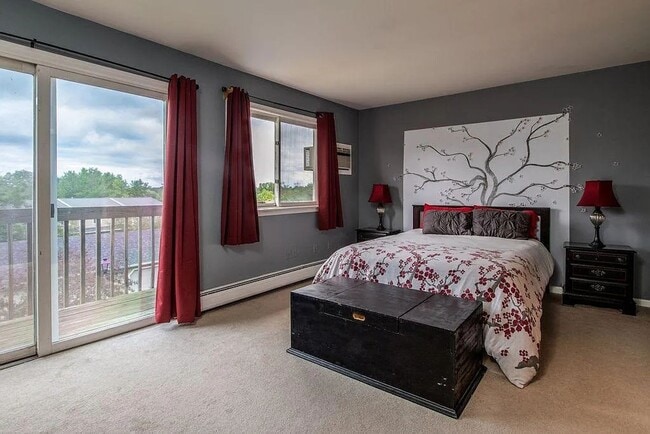 Photo - Townhouse for Rent – South Burlington, VT