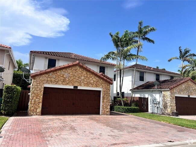 Building Photo - 9866 NW 10th St Rental