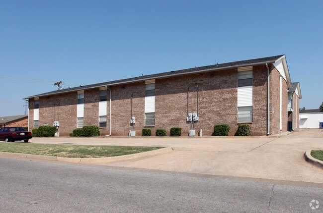 Blackwelder Arms Apartments - Blackwelder Arms Apartments