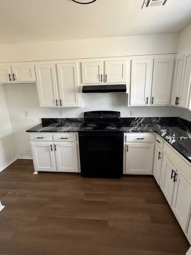 Photo - 108 Glenhaven Dr