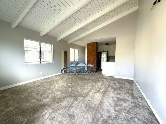 Photo - 1054 W 23rd St Unit 1056