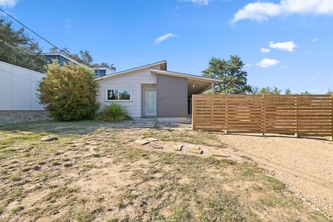 Photo - 2304 Rain Water Dr