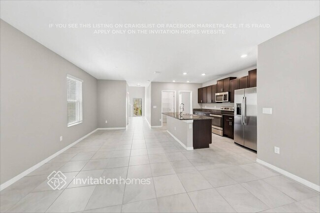 2242 Jungle Dr