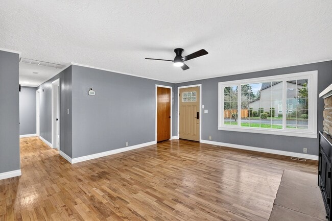 Photo - Gorgeous Ranch Style Home in the Heart of Vancouver Near Royal Oaks Golf Course!