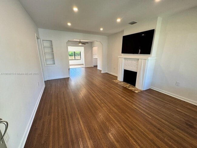 Photo - 2210 SW 25th St