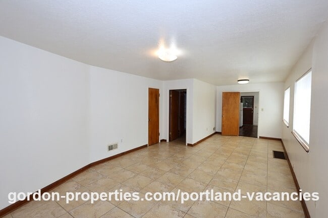 Photo - 2803 NE Hoyt St Unit 2803