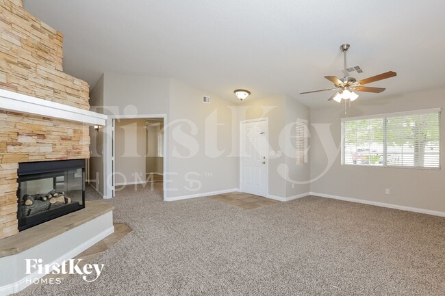 Photo - 1066 Oak Shade Ln
