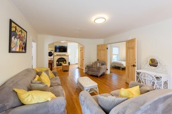 55 Samoset Ave