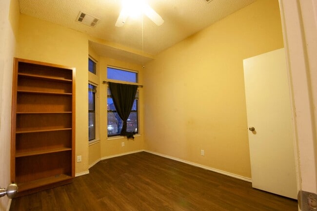 Photo - Wedgewood #203