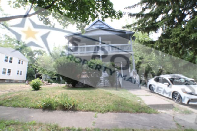 Photo - 10514 Mt Auburn Ave