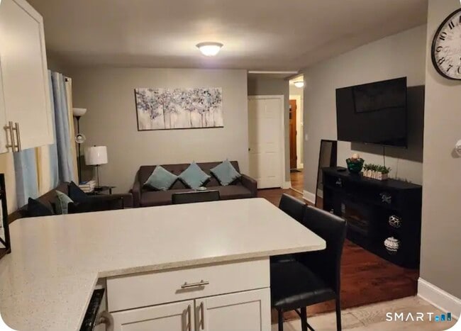 Photo - 183 Harlem Ave