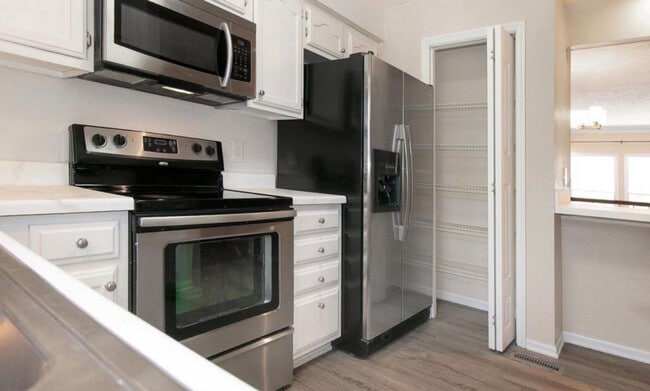 Photo - 14096 Winding Ridge Ln