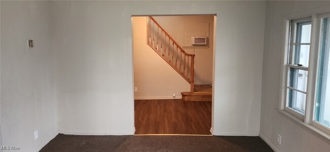 Photo - 920 Shehy St