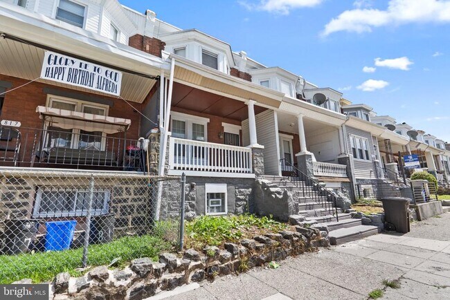 Photo - 819 S 56th St