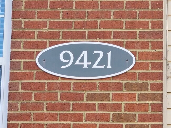 Photo - 9421 Links Ln