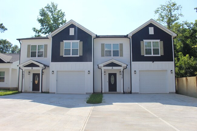 Building Photo - 3637 Guess Rd Rental