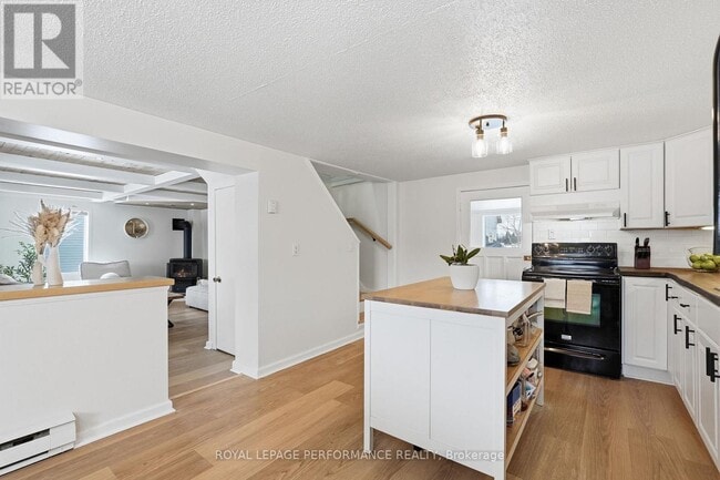 Photo - 1292 St Jacques Rd