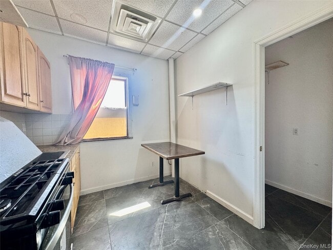 Photo - 150-11 14th Ave