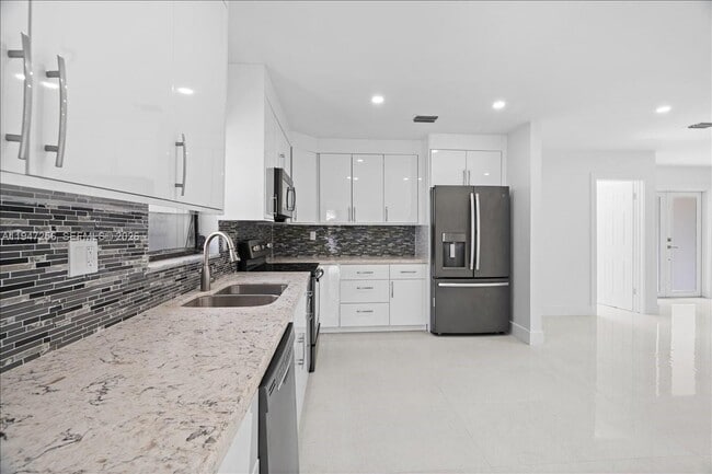 Photo - 10351 SW 164th St