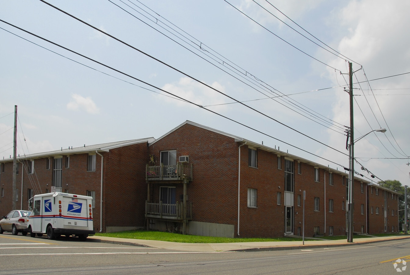 Tri light Court Apartments - Tri light Court Apartments