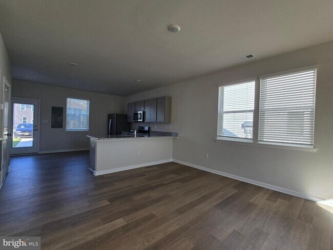 Photo - 10935 Farmerfield St