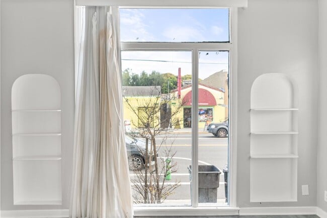 Photo - 1115 E Broadway Unidad 02