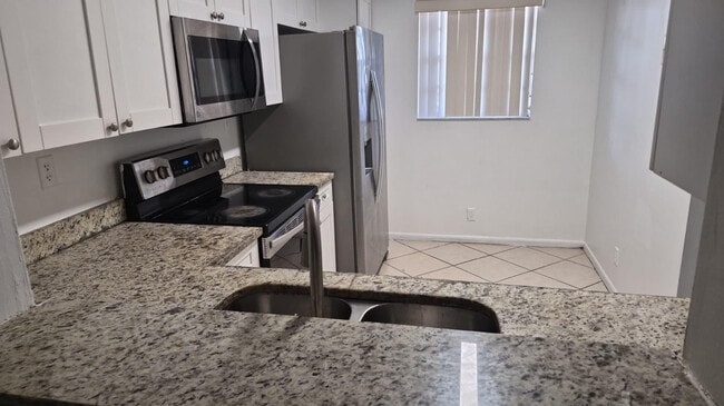 Photo - 2966 Coral Springs Dr