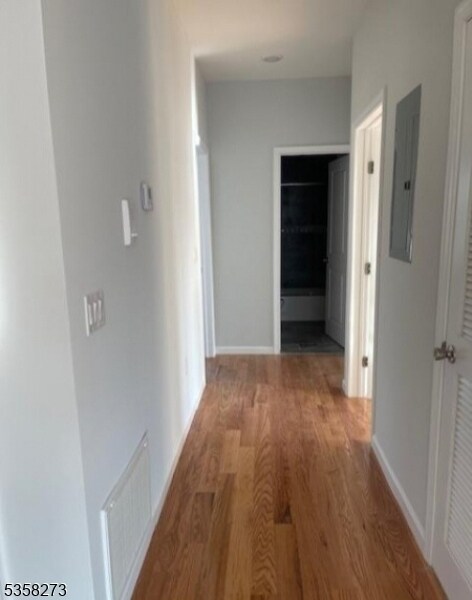 Photo - 476 Meade St