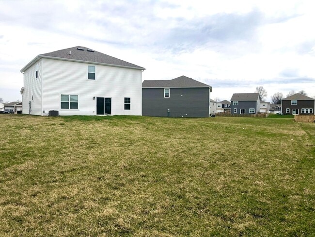Photo - 38 Sunbeam Ct
